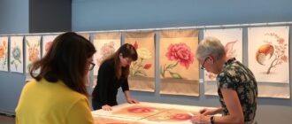 Организация персональной выставки живописи на шёлке: история цвета, которая выходит за пределы рамы