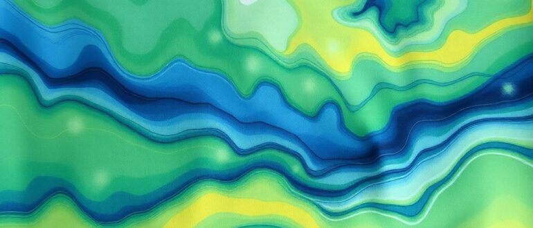 Современные краски для работы на шёлке: как выбрать палитру и добиться живого эффекта