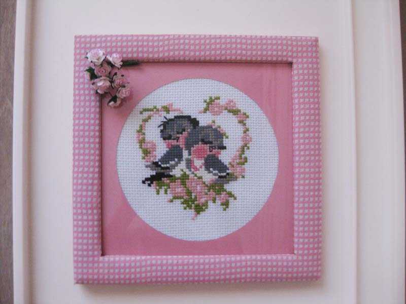 Как оформить вышивку в рамку своими руками самостоятельно в домашних условиях