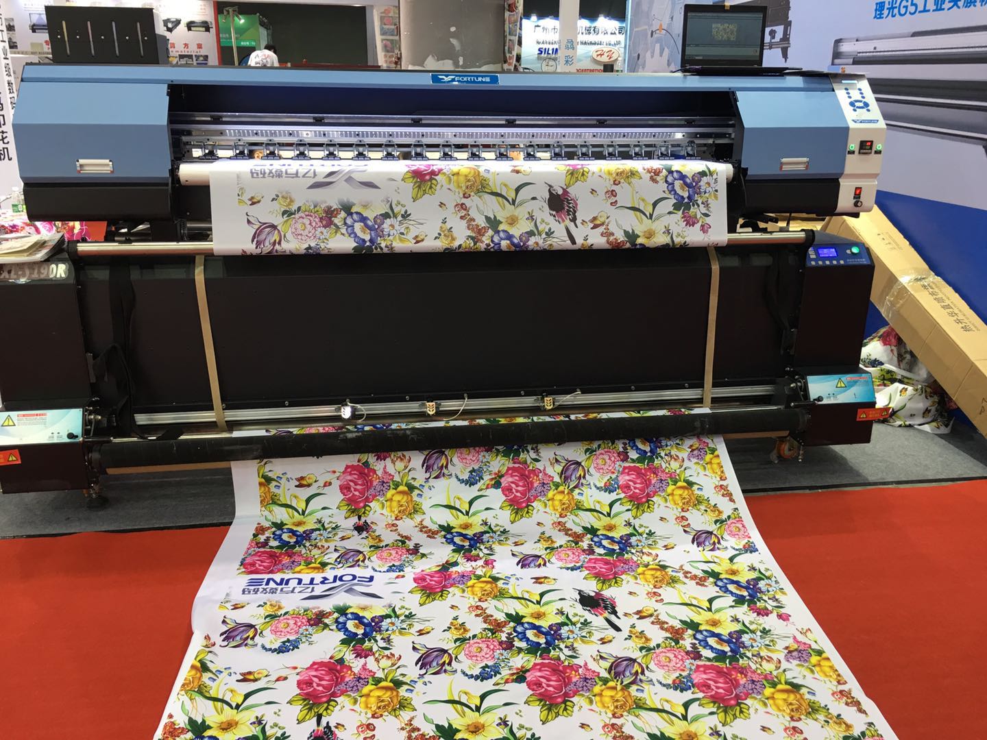 Роспись по шелку: мастер класс для начинающих по росписи шелкового шарфа с цветочными узорами в технике «холодный батик», пошаговые инструкции и видео-материалы